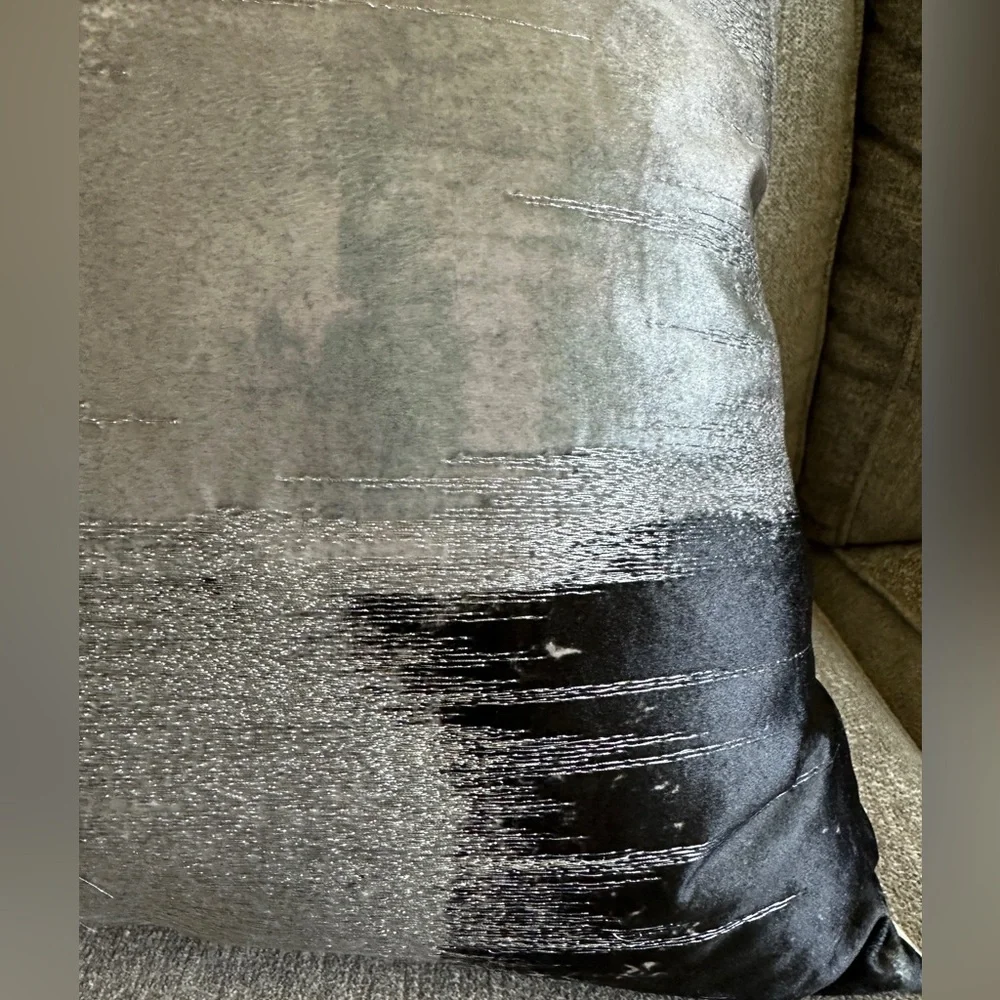 Z Gallerie Modern Silver, black, ivory 24”x24”pillow cover set of 2. - Picture 5 of 11